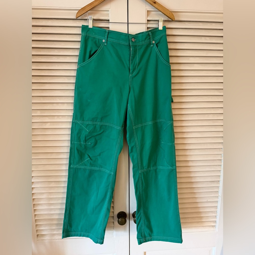 MINT COND BDG GREEN COTTON CARGO PANTS SIZE 12  ORIG $89